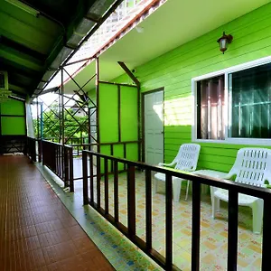  Hostel Sea House